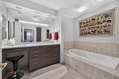 55 W Delaware Place #1007, Chicago, IL 60610 - Photo 33