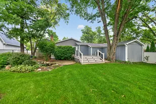 6914 Brookbank Rd, Darien, IL 60561 - Photo 49