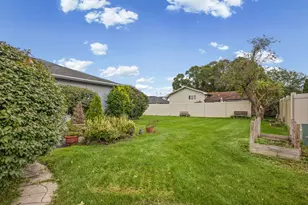18449 Holland Rd, Lansing, IL 60438 - Photo 5