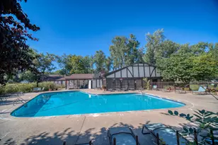 8245 Poplar Ln, Palos Hills, IL 60465 - Photo 15