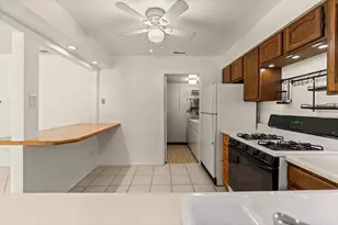 8245 Poplar Ln, Palos Hills, IL 60465 - Photo 7