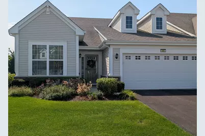545 N Falls Circle, Pingree Grove, IL 60140 - Photo 1
