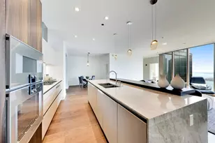 363 E Wacker Dr, Chicago, IL 60601 - Photo 3