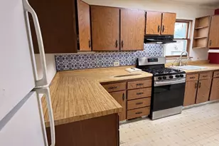 7420 Maple Dr, Wonder Lake, IL 60097 - Photo 9