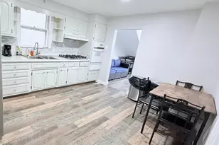 956 W 36th St, Chicago, IL 60609 - Photo 3