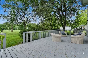 10583 W Woodland Ave, Beach Park, IL 60087 - Photo 23