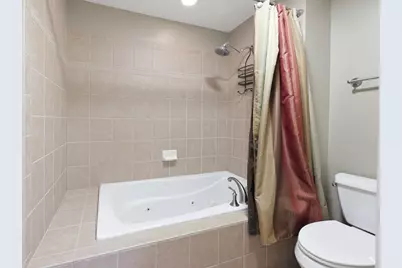 240 Regency Court #C, Wauconda, IL 60084 - Photo 29