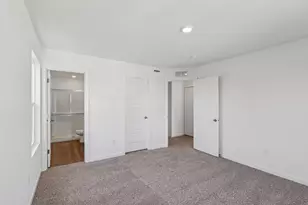 1387 Oakfield Ln, Pingree Grove, IL 60140 - Photo 13