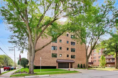 901 Center Street #403, Des Plaines, IL 60016 - Photo 3
