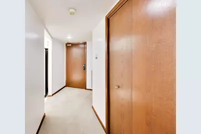 901 Center Street #403, Des Plaines, IL 60016 - Photo 13
