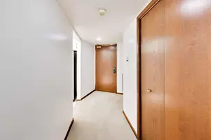 901 Center St, Des Plaines, IL 60016 - Photo 13