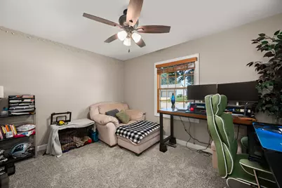 1301 Larson Street, Sycamore, IL 60178 - Photo 19
