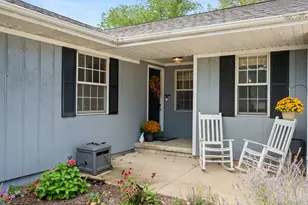 1301 Larson St, Sycamore, IL 60178 - Photo 25