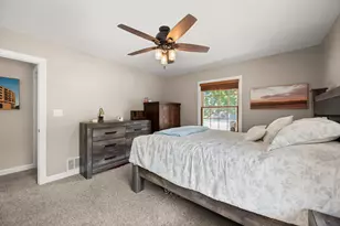 1301 Larson St, Sycamore, IL 60178 - Photo 21