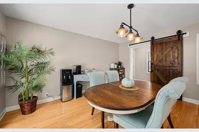 1301 Larson Street, Sycamore, IL 60178 - Photo 5