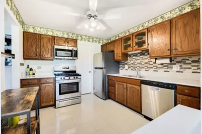 2169 Sunderland Court #201B, Naperville, IL 60565 - Photo 9