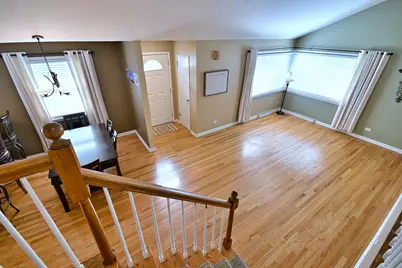 482 E Park Avenue, Elmhurst, IL 60126 - Photo 13