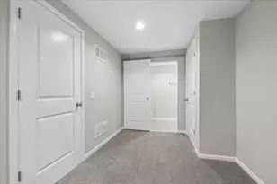 909 Times Square Dr, Aurora, IL 60504 - Photo 21