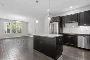909 Times Square Dr, Aurora, IL 60504 - Photo 5