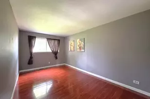 8113 Norwood Ct, Woodridge, IL 60517 - Photo 17