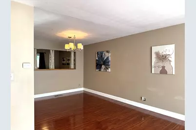 8113 Norwood Court, Woodridge, IL 60517 - Photo 7