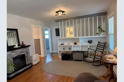 618 S Lott Boulevard, Gibson City, IL 60936 - Photo 3