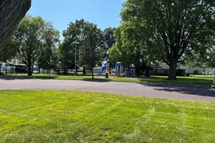 618 S Lott Blvd, Gibson City, IL 60936 - Photo 43