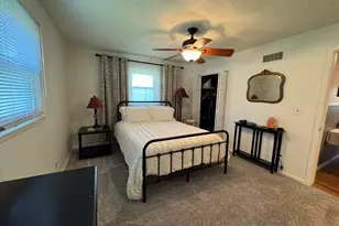 618 S Lott Blvd, Gibson City, IL 60936 - Photo 11