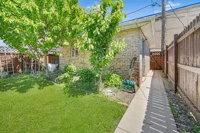1413 S Central Avenue, Cicero, IL 60804 - Photo 23