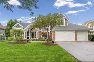 2116 Birchwood Ln, Buffalo Grove, IL 60089 - Photo 1
