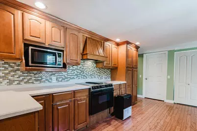 914 Hastings Drive, Bloomington, IL 61701 - Photo 11