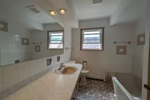 6537 N Natoma Ave, Chicago, IL 60631 - Photo 9