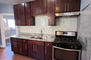 7025 S Chappel Ave, Chicago, IL 60649 - Photo 7