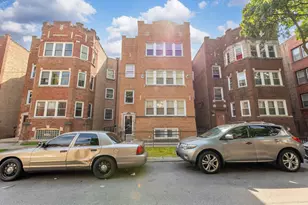 7025 S Chappel Ave, Chicago, IL 60649 - Photo 1