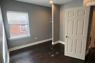 7025 S Chappel Ave, Chicago, IL 60649 - Photo 13