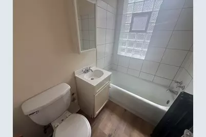 2148 S Gunderson Avenue #334, Berwyn, IL 60402 - Photo 11