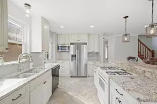 7731 W Palatine Ave, Chicago, IL 60631 - Photo 9