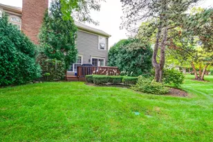 9 Ashford Ct, Lincolnshire, IL 60069 - Photo 27
