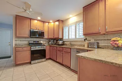 9 Ashford Court, Lincolnshire, IL 60069 - Photo 9