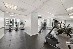 25 E Superior St, Chicago, IL 60611 - Photo 27