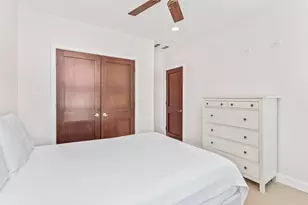 1436 N Orleans St, Chicago, IL 60610 - Photo 17