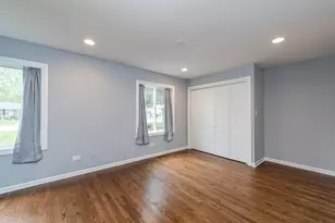 579 Phillips Cir, Antioch, IL 60002 - Photo 19