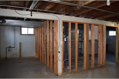 254 W Main Street, Carpentersville, IL 60110 - Photo 15