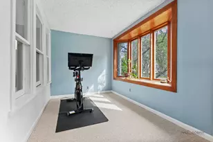 136 Washington Cir, Lake Forest, IL 60045 - Photo 5