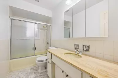 114 N Peartree Lane, Arlington Heights, IL 60004 - Photo 13