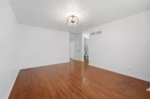 640 Four Seasons Blvd, Aurora, IL 60504 - Photo 13