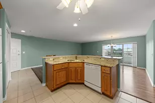 710 W 63rd St, Westmont, IL 60559 - Photo 9