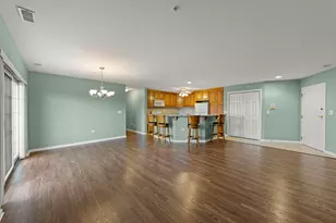 710 W 63rd St, Westmont, IL 60559 - Photo 5