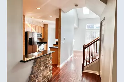 2936 Kentshire Circle, Naperville, IL 60564 - Photo 3