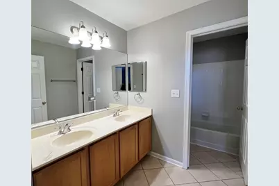 2936 Kentshire Circle, Naperville, IL 60564 - Photo 13
